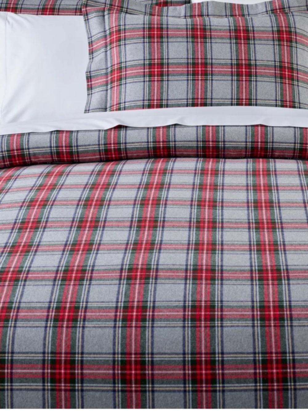 LLBean heritage flannel queen duvet cover in gray/red plaid